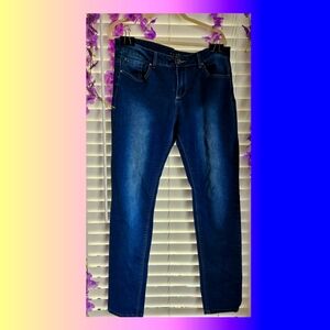 Elvi Women's Size 14 Denim Jeans Retail $128